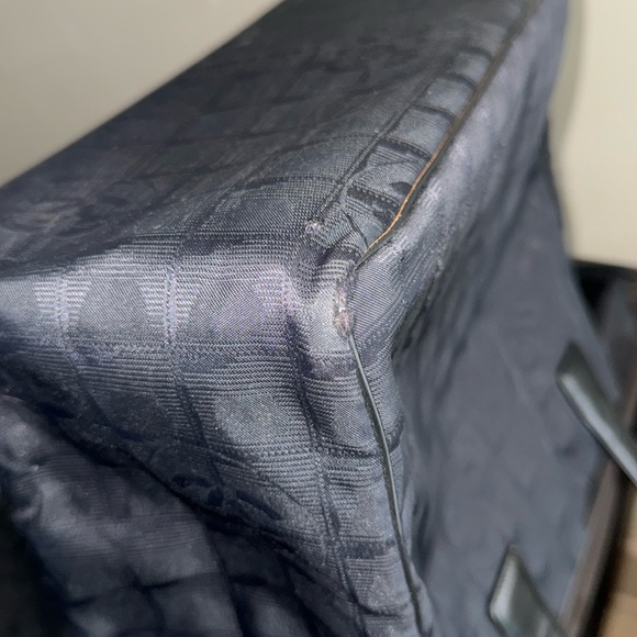 CHANEL BLACK RARELY - Picture 11 of 12